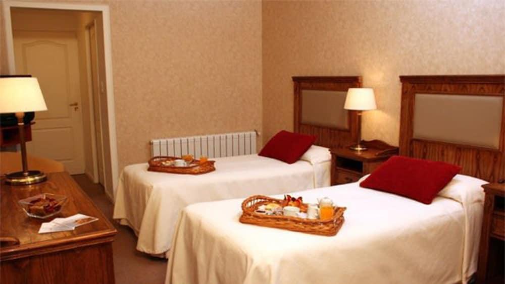 Hotel Kapenke エル・カラファテ エクステリア 写真